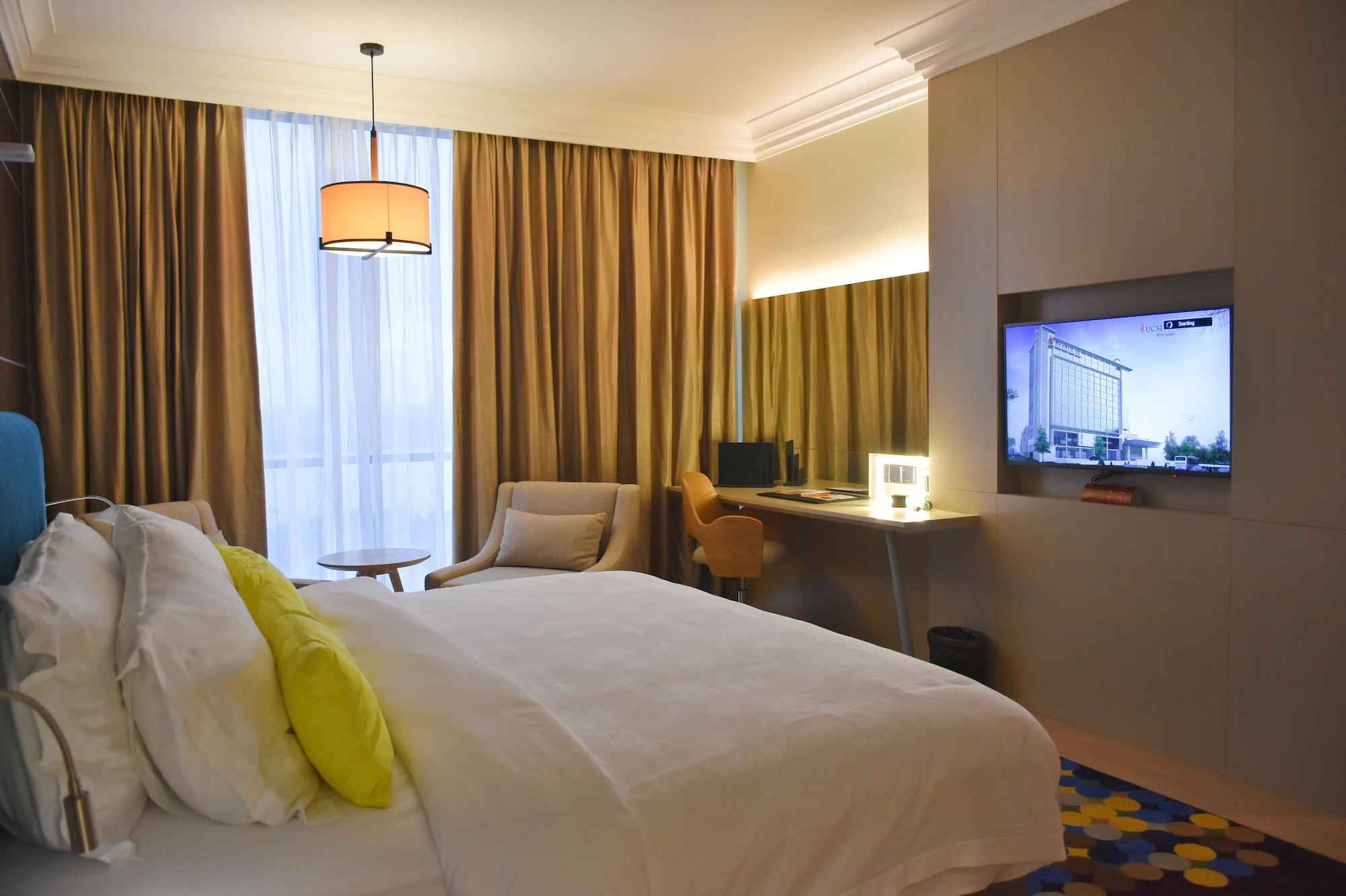 Ucsi Hotel Kuching Exterior photo