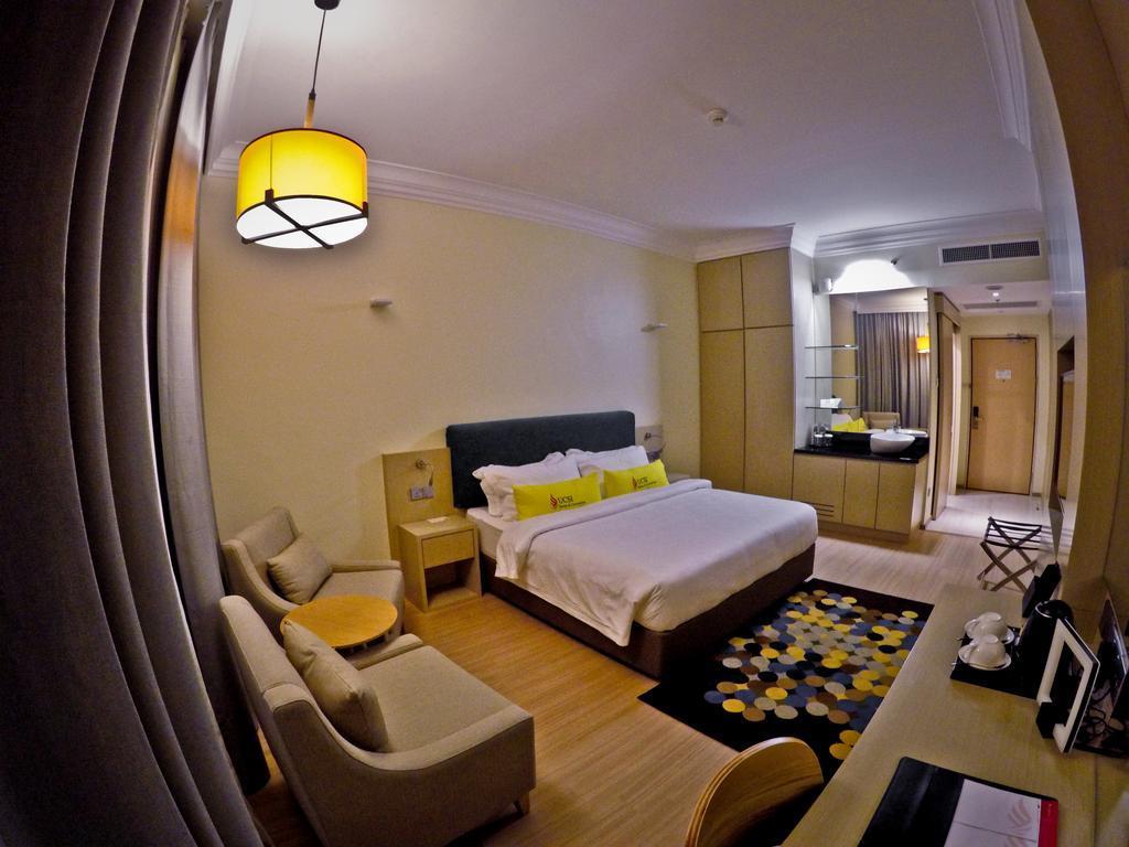 Ucsi Hotel Kuching Exterior photo